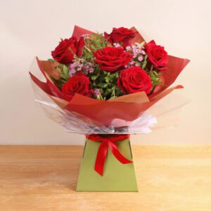 Luxury 6 Roses Giftbag